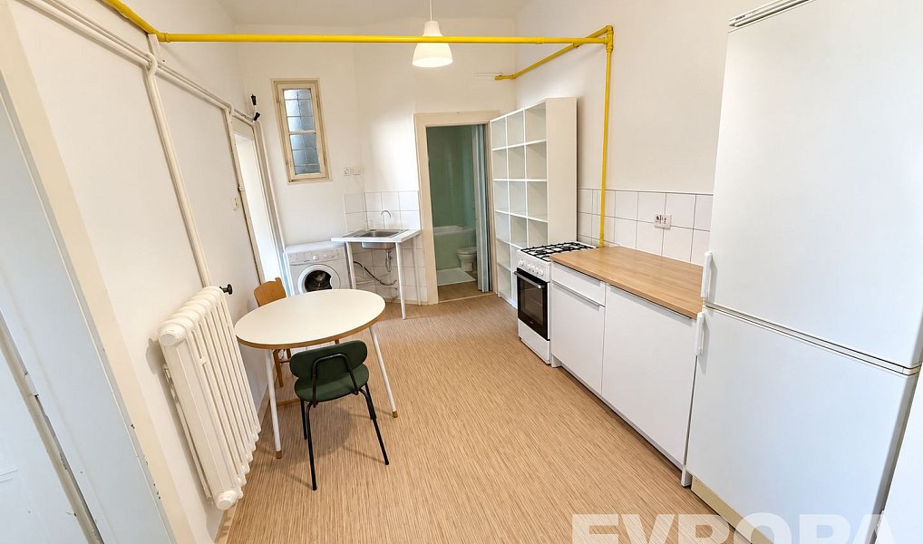 Prodej bytu 2+1 51 m², Praha – náhled fotky 3
