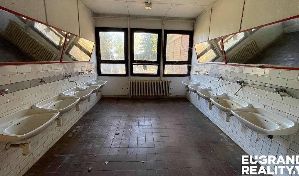 Prodej ubytovacího objektu 1 500 m², Rumburk – náhled fotky 37