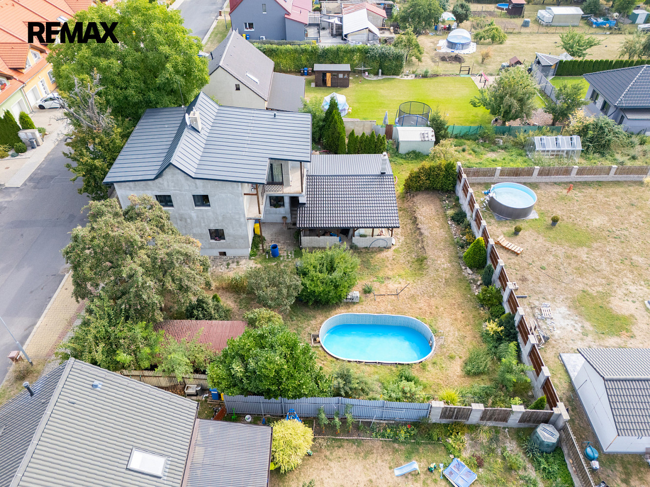Prodej domu 171 m² s pozemkem 1 590 m² – fotografie 3