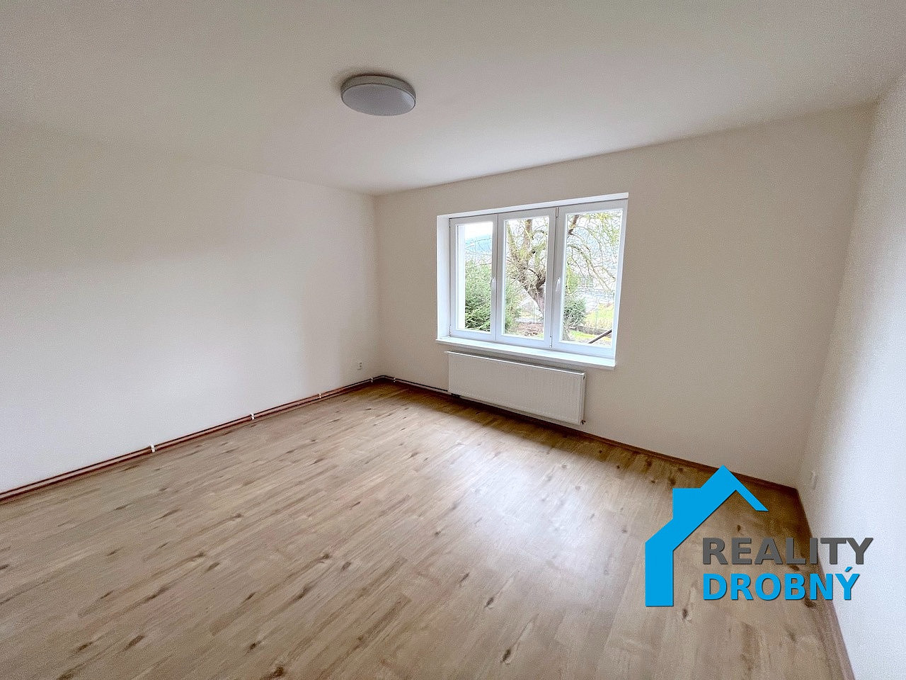 Pronájem bytu 1+1 42 m² — photo 4