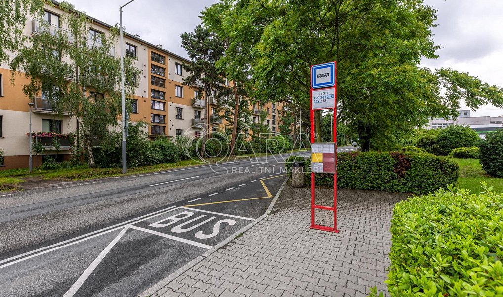 Prodej bytu 2+1 88 m², Praha – náhled fotky 28