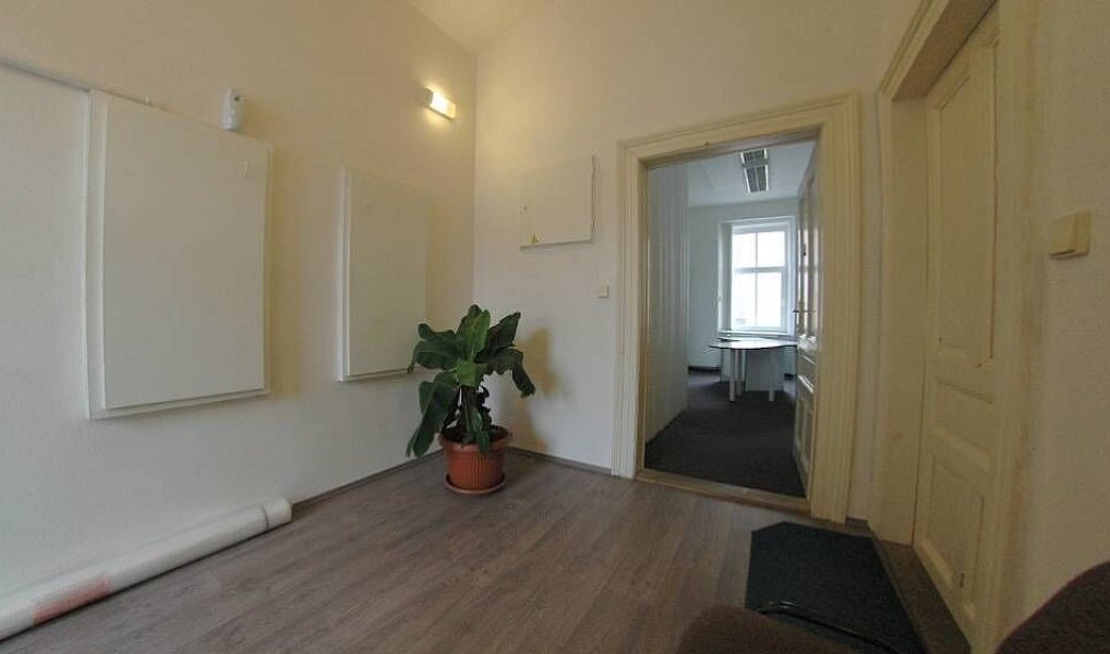 Pronájem kanceláře 42 m², Plzeň – náhled fotky 6