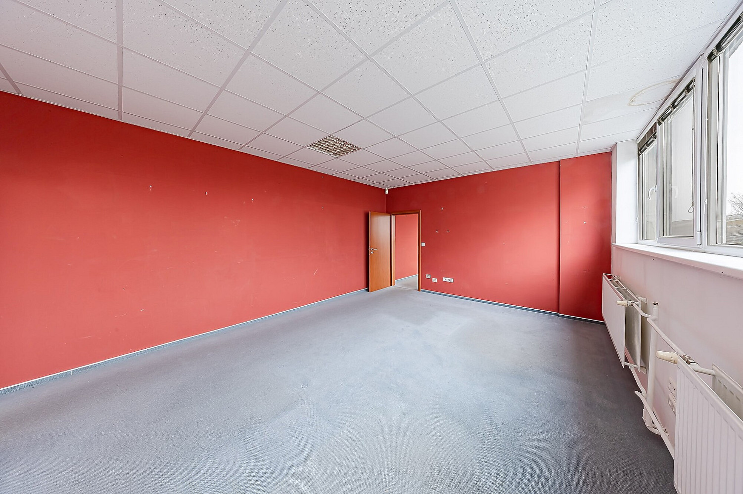 Pronájem kanceláře 76 m² – fotografie 5