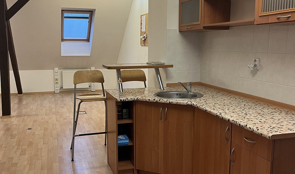 Pronájem kanceláře 136 m², Plzeň – náhled fotky 4