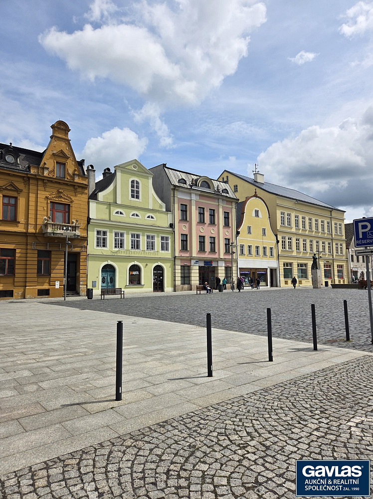 Prodej obchodních prostor 961 m² – fotografie 2