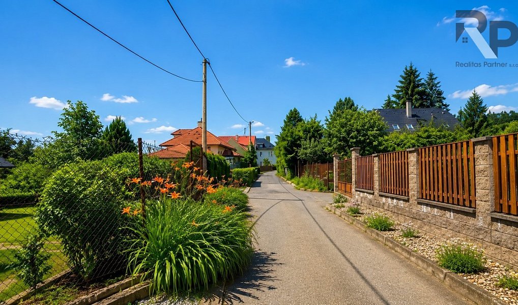 Prodej domu 319 m² s pozemkem 1 006 m², Dobronín – náhled fotky 4