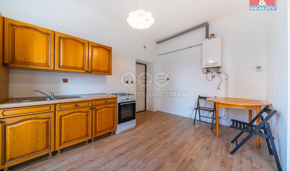 Prodej nájemního domu, činžáku 370 m², Aš – náhled fotky 12