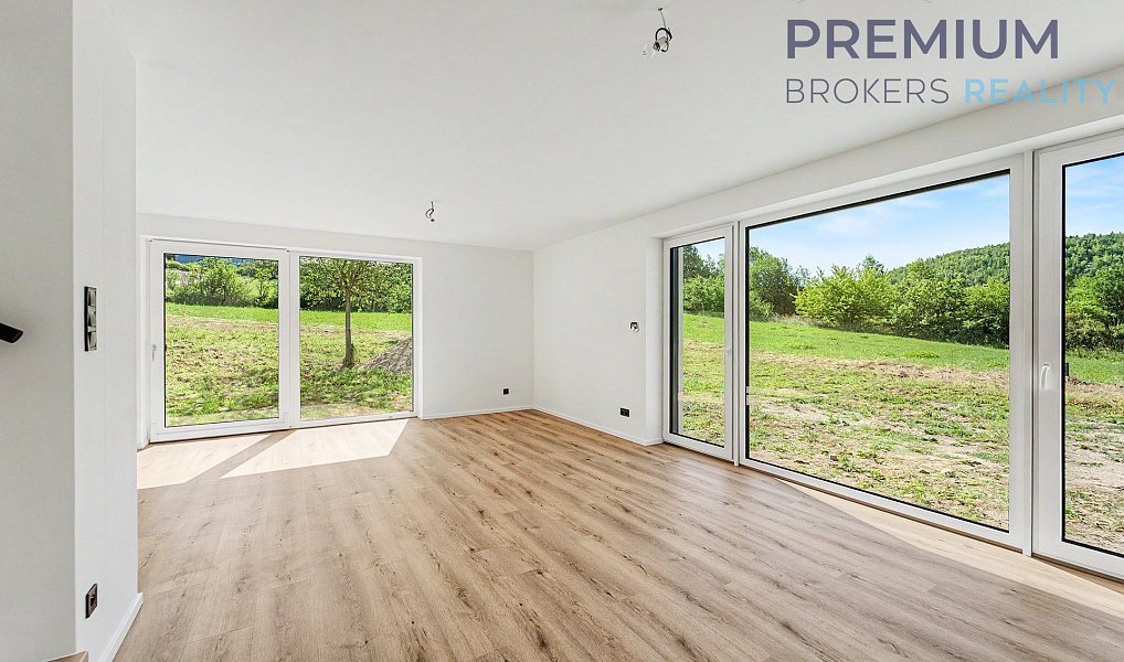 Prodej domu 102 m² s pozemkem 238 m², Nové Strašecí – náhled fotky 9