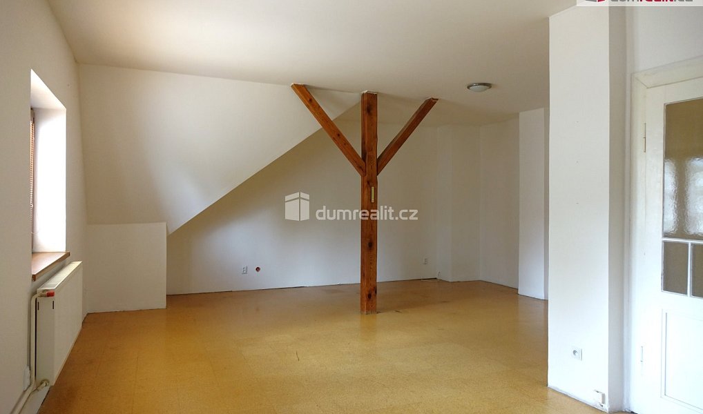 Prodej domu 190 m² s pozemkem 727 m², Vlašim – náhled fotky 7