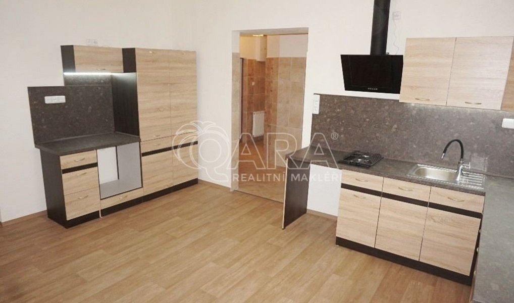 Prodej bytu 2+1 88 m², Česká Třebová – náhled fotky 2