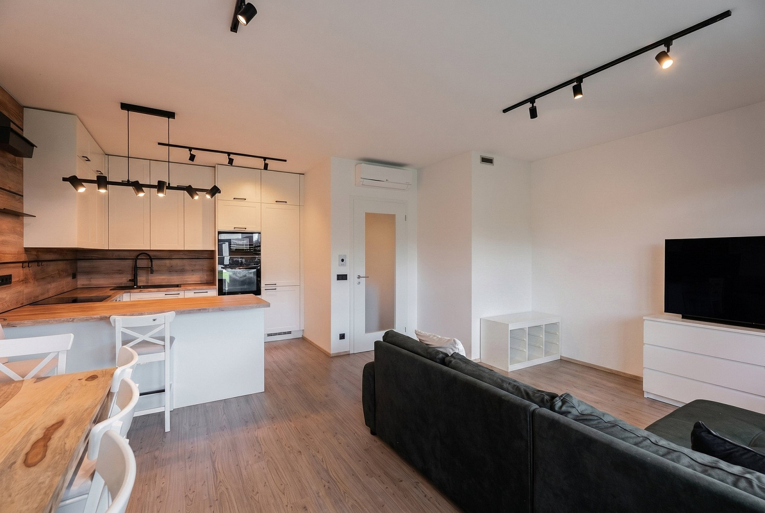 Pronájem domu 101 m² s pozemkem 321 m² – pohled 6