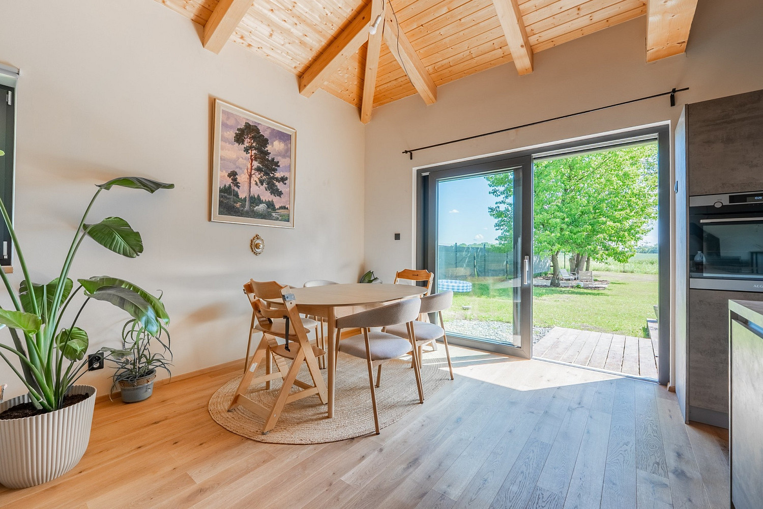 Prodej domu 165 m² s pozemkem 1 560 m² – pohled 4