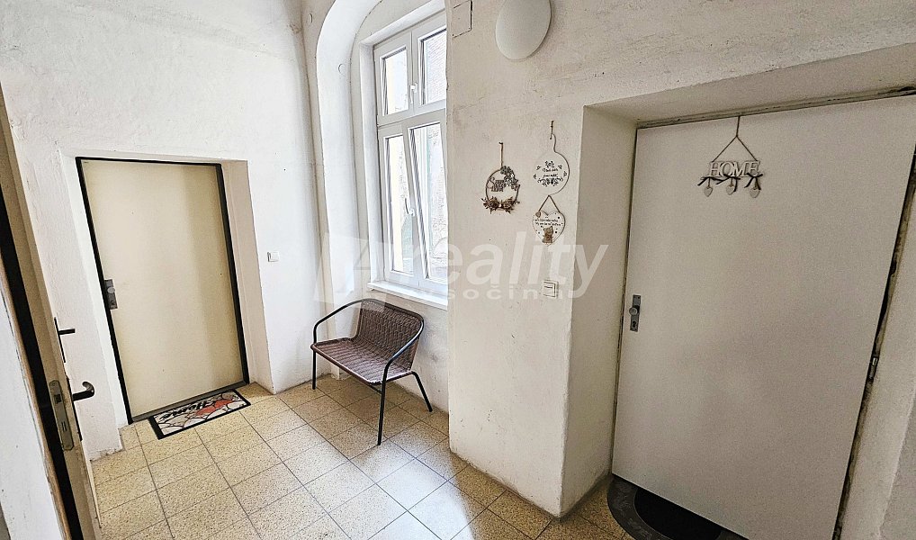 Prodej nájemního domu, činžáku 862 m², Znojmo – náhled fotky 9