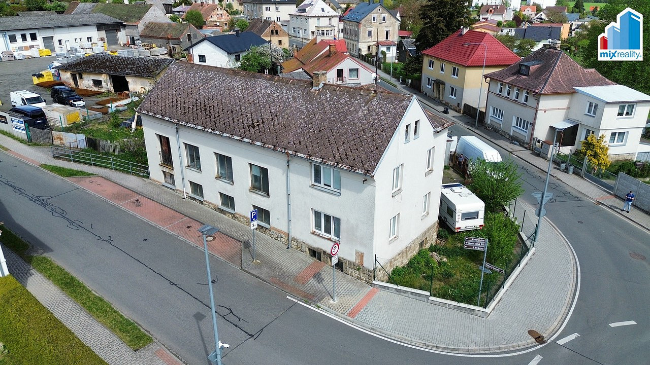 Prodej domu 260 m² s pozemkem 691 m²