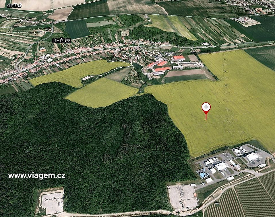 Pole 1 693 m², Podíl 10 % o výměře 169 m² – pohled 2