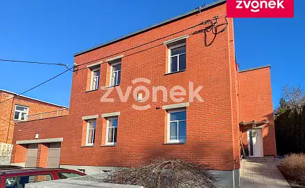 Pronájem bytu 4+kk 87 m², Nad Ovčírnou III, Zlín