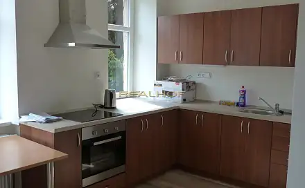 Pronájem bytu 3+kk 75 m²