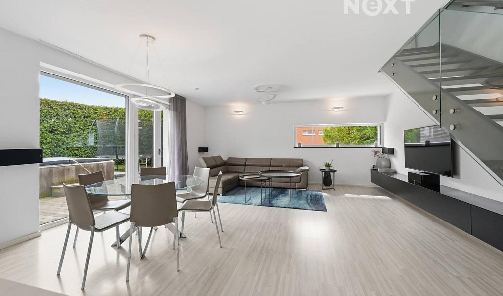 Prodej domu 141 m² s pozemkem 458 m², Jenštejn – náhled fotky 8