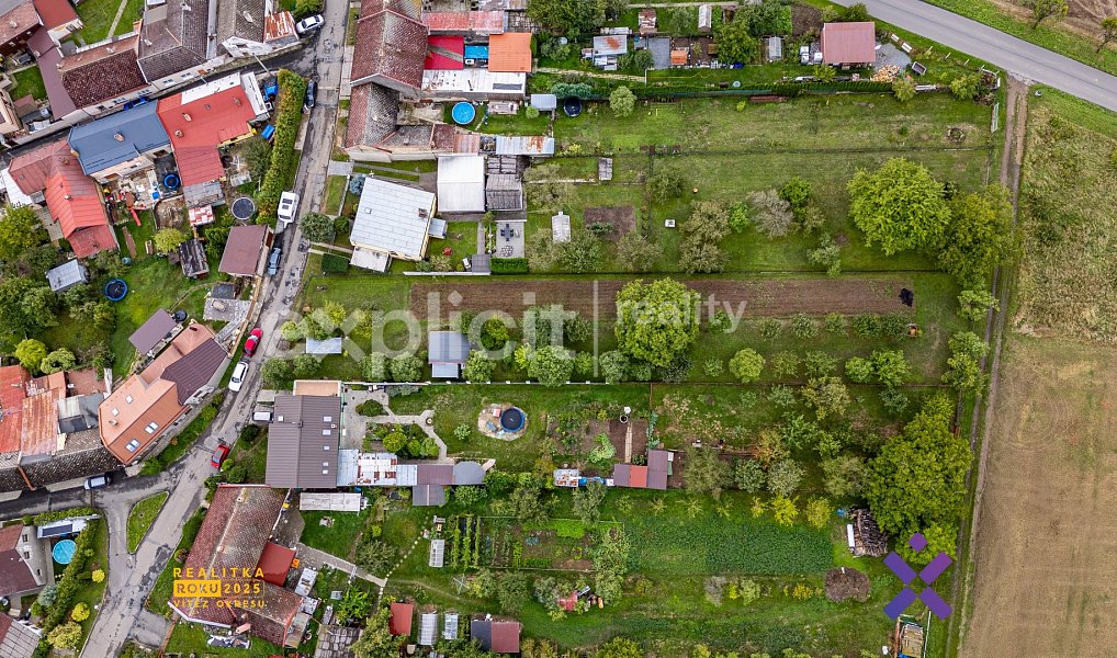 Prodej stavebního pozemku 1 825 m², Roštění – náhled fotky 10