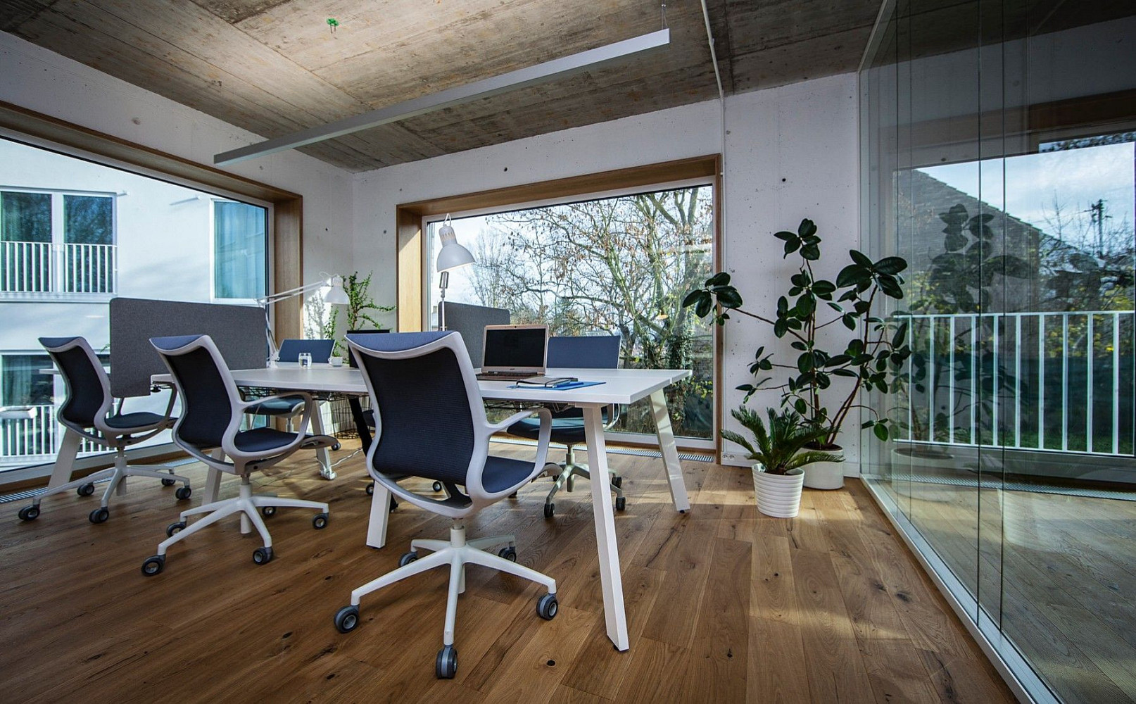 Pronájem kanceláře 29 m² — photo 2