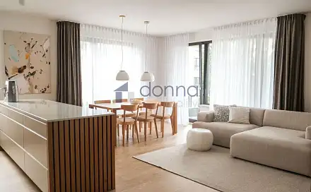 Pronájem bytu 3+kk 86 m²