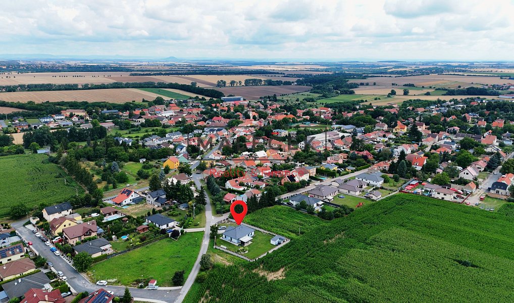 Prodej domu 154 m² s pozemkem 1 277 m², Hostouň – náhled fotky 40