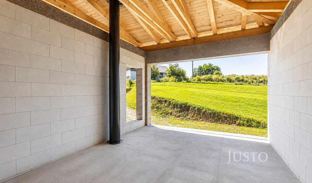 Prodej domu 207 m² s pozemkem 2 459 m², Bruzovice – náhled fotky 9