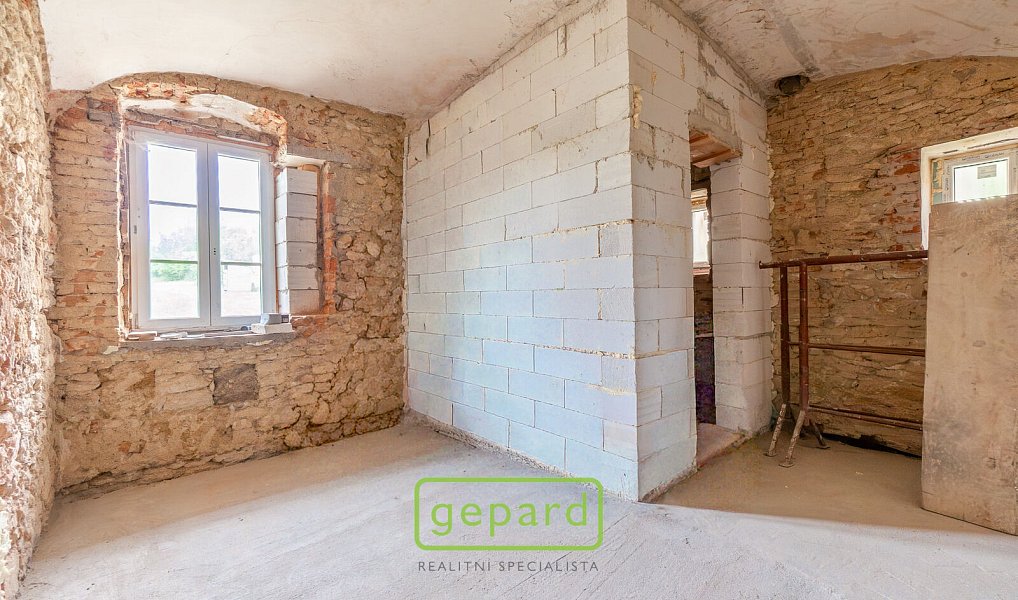 Prodej domu 388 m² s pozemkem 3 321 m², Kanina – náhled fotky 17