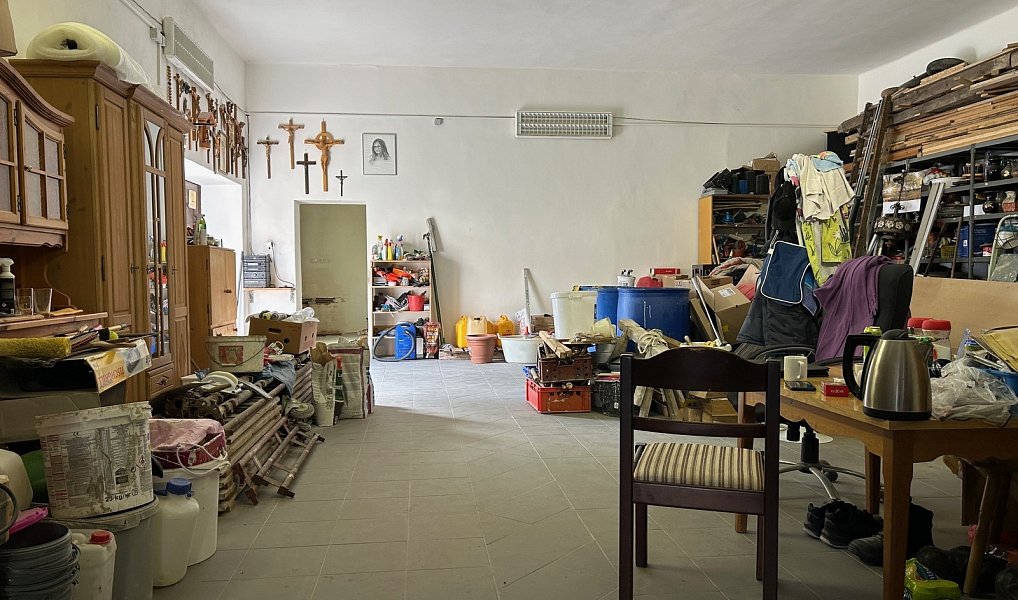 Prodej skladovacích prostor 300 m², Planá – náhled fotky 3