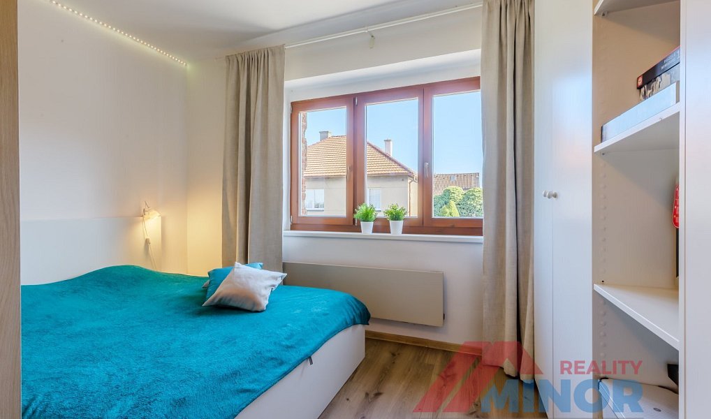 Prodej bytu 1+1 42 m², Buštěhrad – náhled fotky 2
