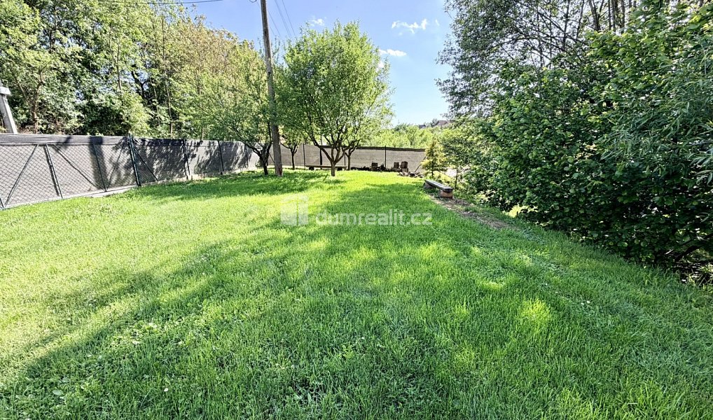 Prodej domu 247 m² s pozemkem 1 024 m², Lukov – náhled fotky 24