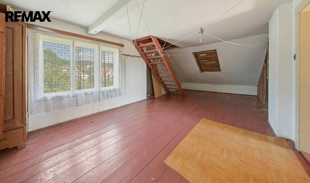 Prodej domu 260 m² s pozemkem 548 m², Nový Bor – náhled fotky 5