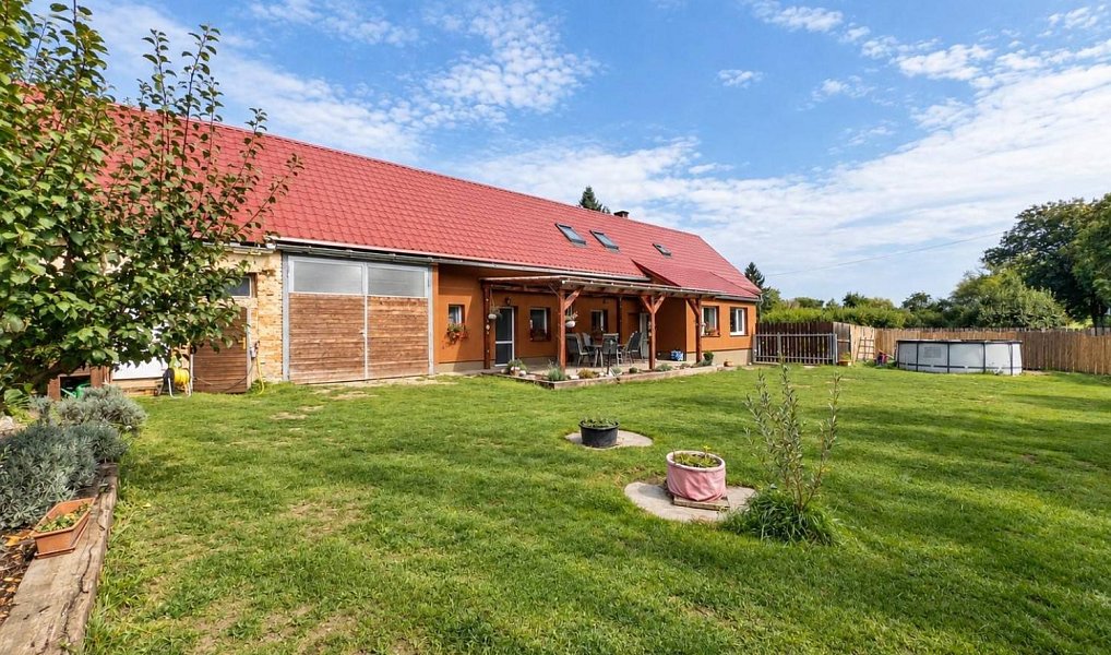 Prodej domu 170 m² s pozemkem 1 427 m², Košík – náhled fotky 17