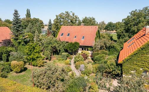 Prodej domu 186 m² s pozemkem 903 m², Oradourská, Lidice, okres Kladno