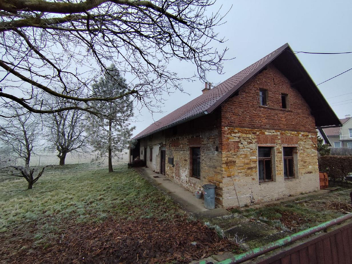 Prodej domu 130 m² s pozemkem 1 026 m²