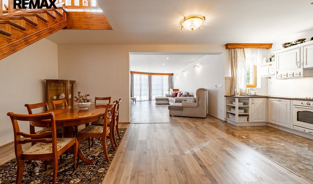 Prodej domu 170 m² s pozemkem 1 873 m², Štěchovice – náhled fotky 10