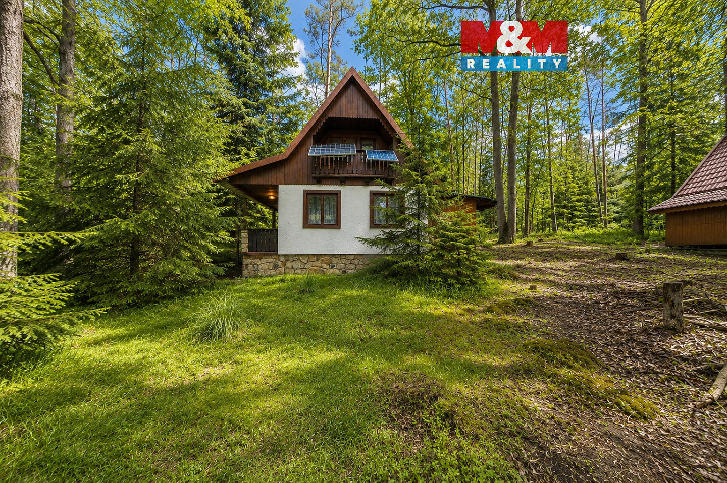 Prodej chaty/chalupy 74 m² s pozemkem 1 m²