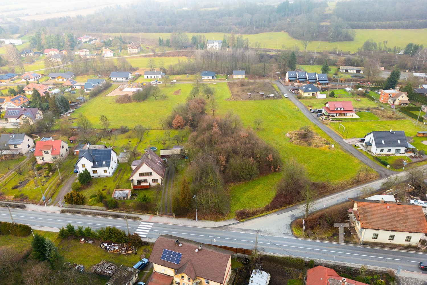 Prodej stavebního pozemku 1 413 m² – fotografie 3