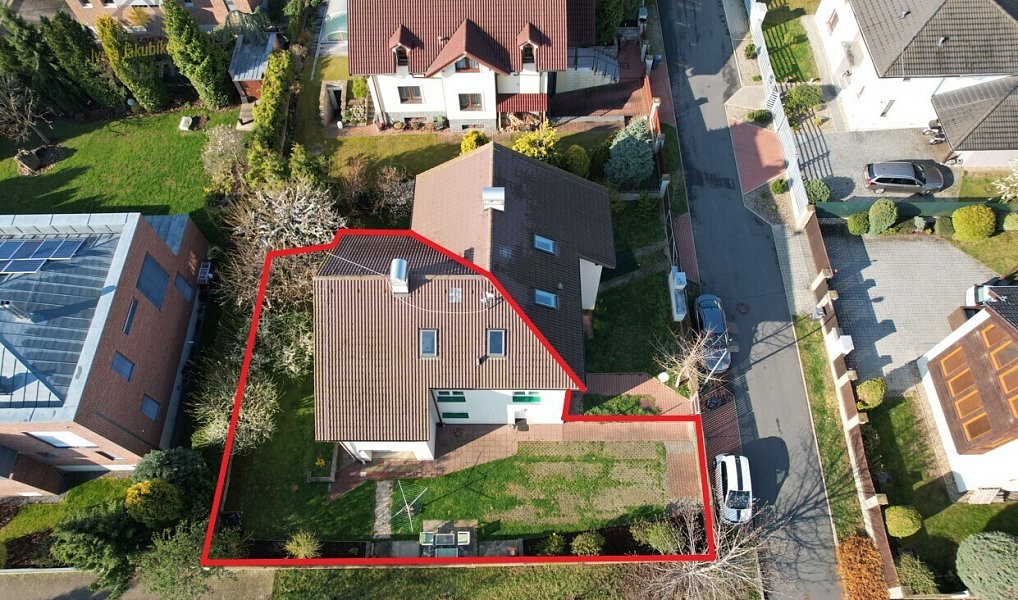 Prodej domu 115 m² s pozemkem 271 m², Praha – náhled fotky 38