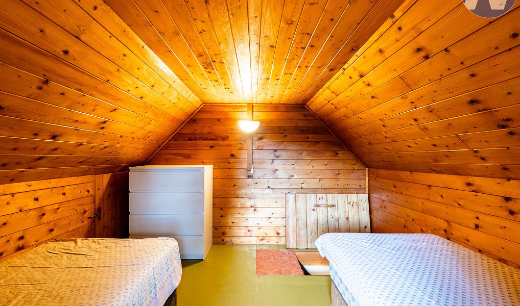 Prodej chaty/chalupy 40 m² s pozemkem 800 m², Strunkovice nad Blanicí – náhled fotky 18