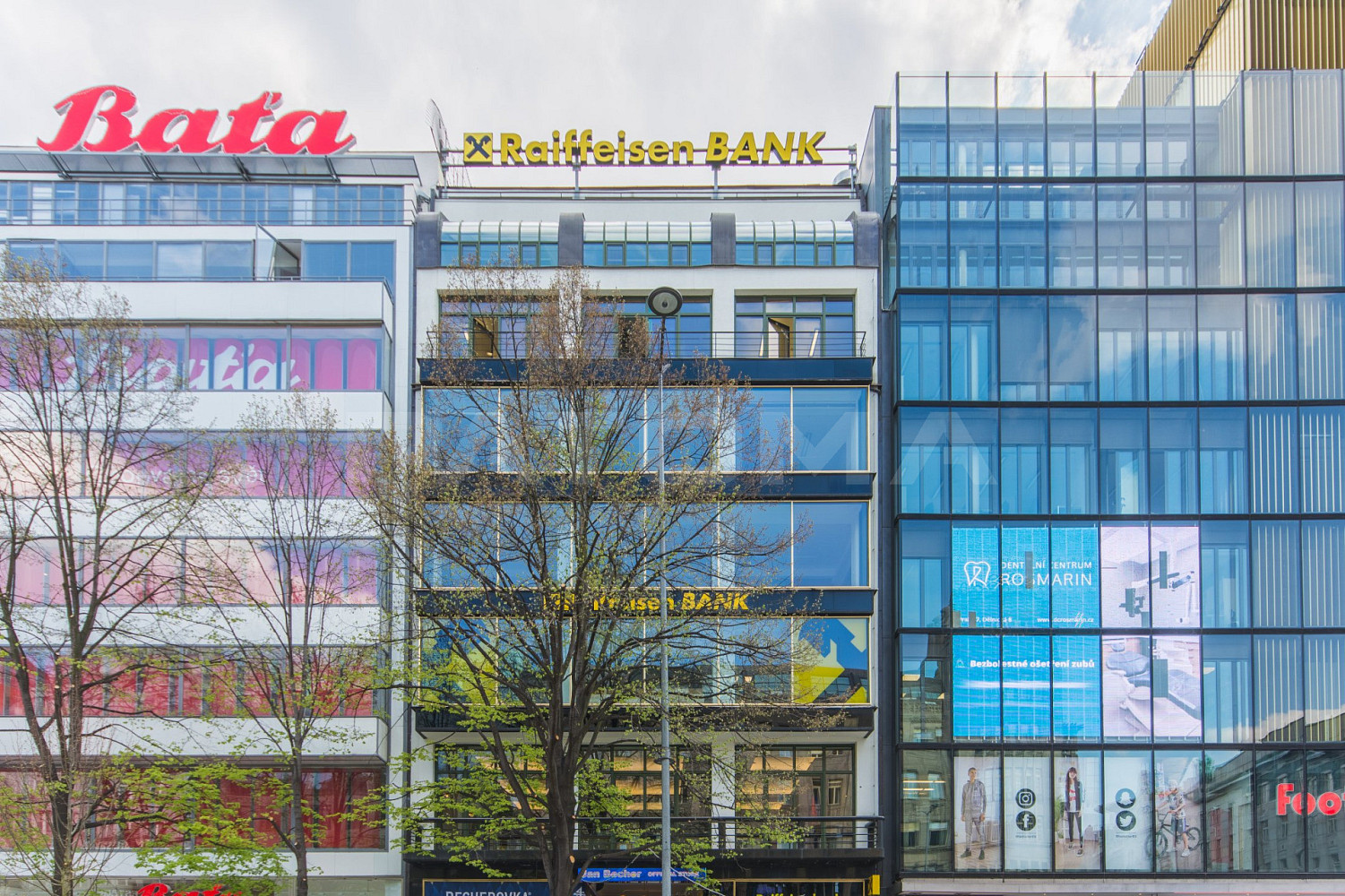 Pronájem kanceláře 133 m²