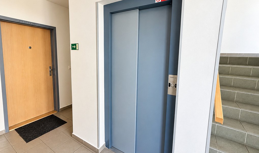 Prodej bytu 2+kk 60 m², Praha – náhled fotky 16