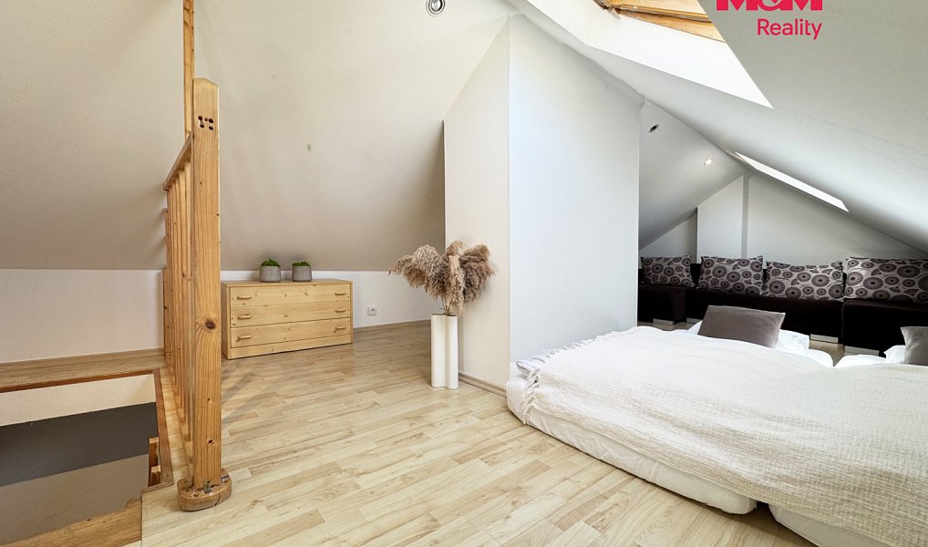 Pronájem bytu 3+1 96 m², Karlovy Vary – náhled fotky 6