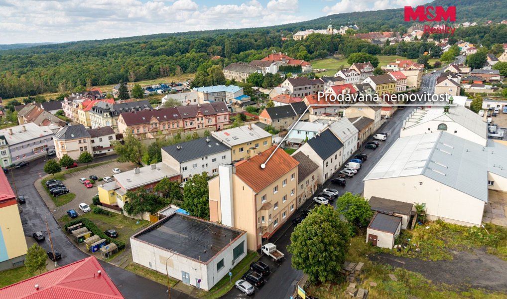 Prodej domu 596 m² s pozemkem 514 m², Osek – náhled fotky 10