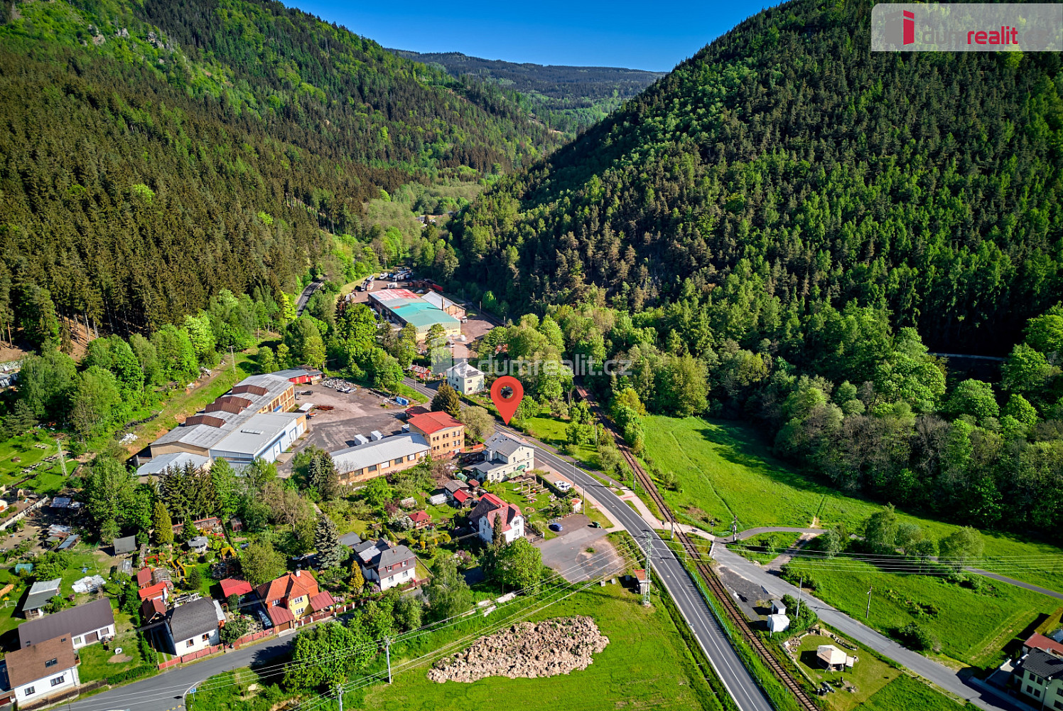 Prodej domu 524 m² s pozemkem 1 060 m²