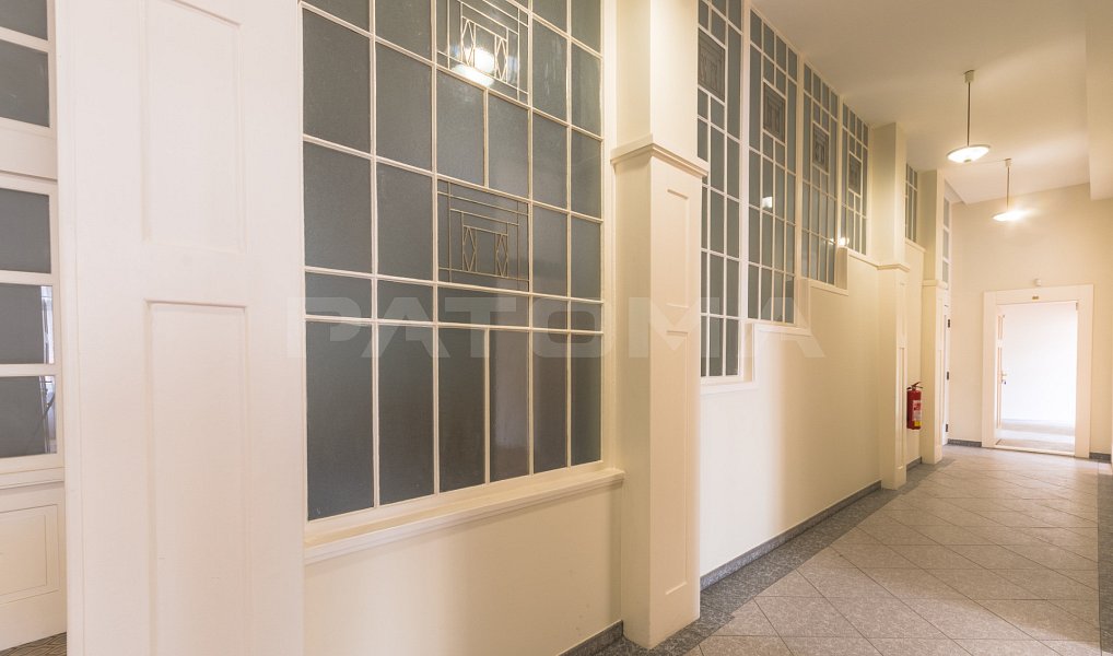 Pronájem kanceláře 131 m², Praha – náhled fotky 5