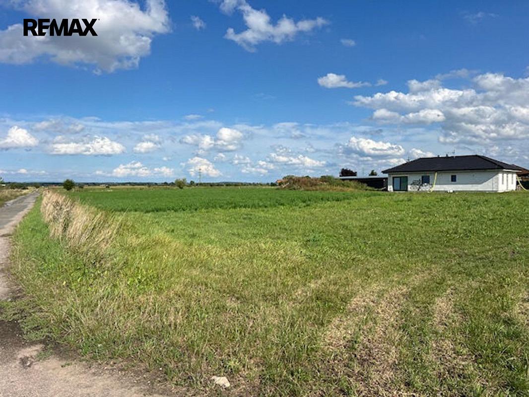 Prodej stavebního pozemku 1 269 m² – fotografie 2