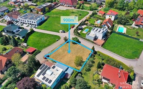 Prodej stavebního pozemku 900 m², Hradec Králové