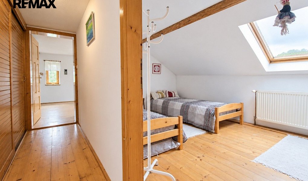 Prodej domu 168 m² s pozemkem 440 m², Zahrádky – náhled fotky 22