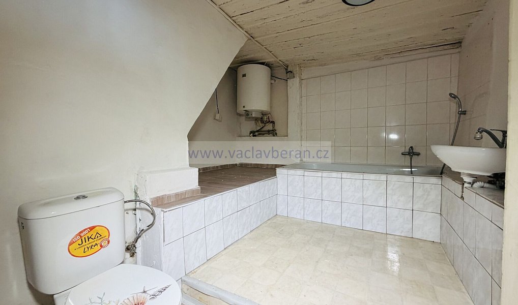 Prodej domu 182 m² s pozemkem 140 m², Lanškroun – náhled fotky 17